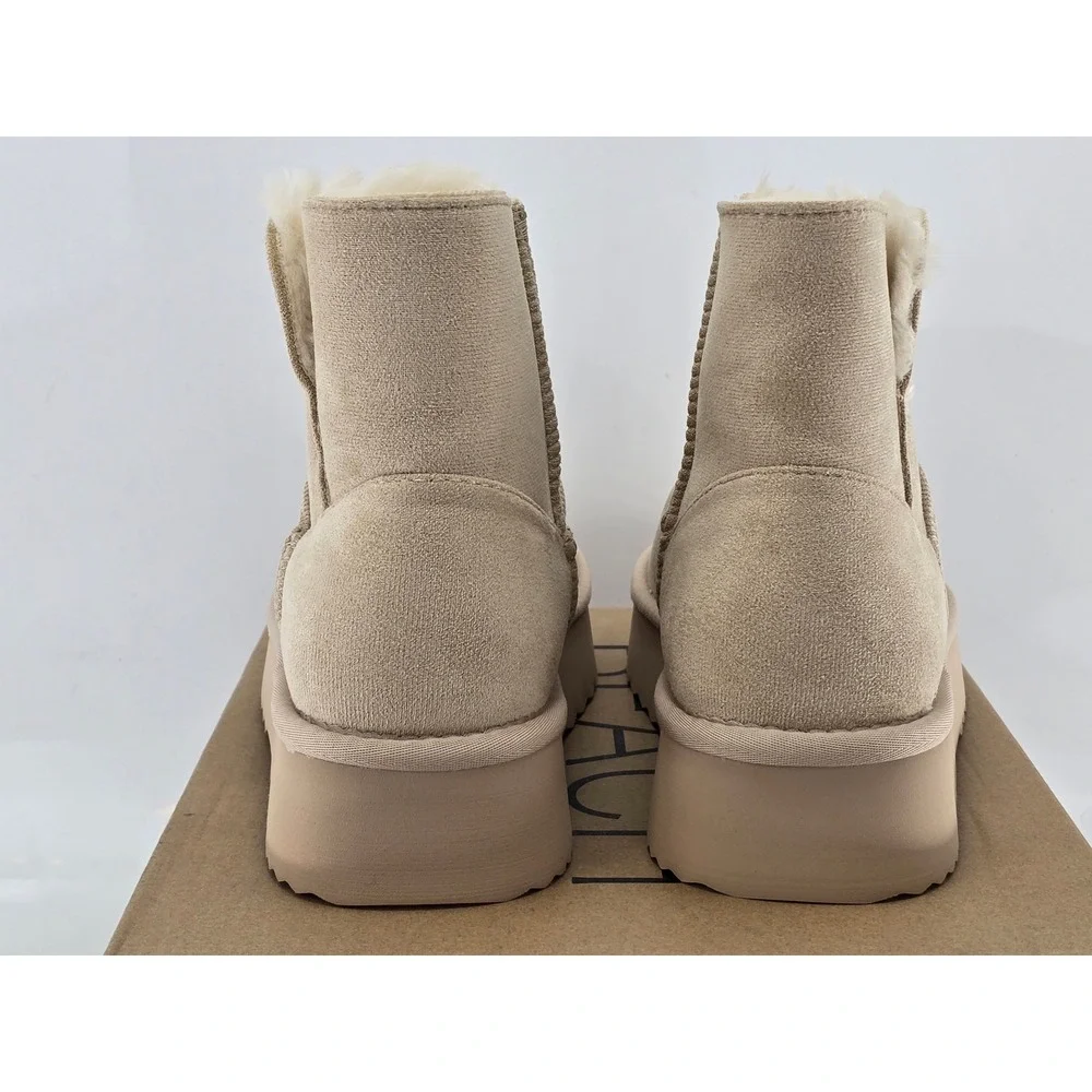 Beach by Matisse Yukon Platform Boots Womens Size 9M Natural Beige Faux Fur -NEW